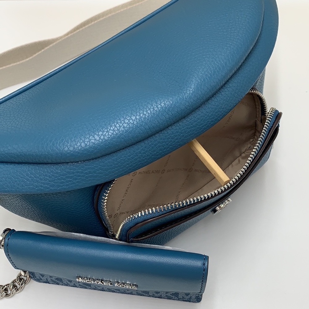 MICHAEL KORS 
Maisie Large Pebbled Leather 2-in-1 Waistpack Fannypack Crossbody - Picture 7 of 16
